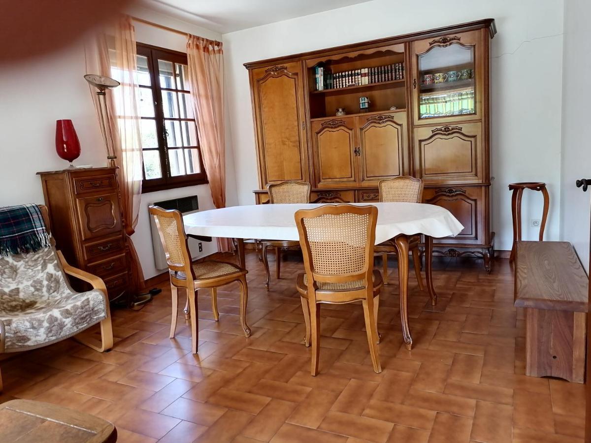 Charmante Maison Avec Terrasse Aux Portes De L'Ardeche ปอง-แซ็ง-เอสปริ ภายนอก รูปภาพ
